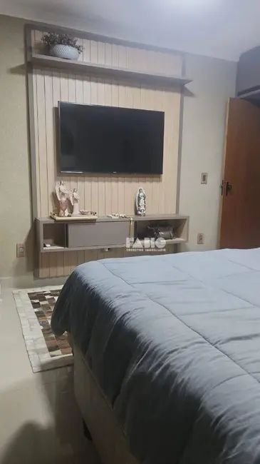 Foto 7 de Casa com 2 quartos à venda, 200m2 em Sao Jose Do Rio Preto - SP