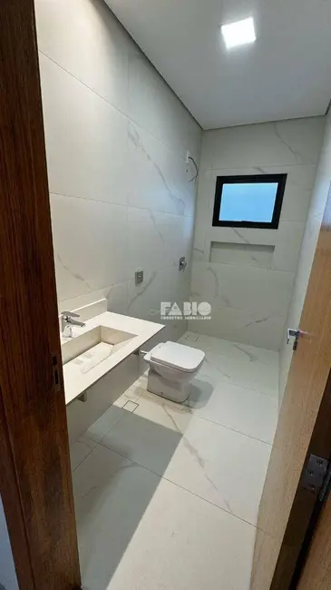 Foto 4 de Casa com 3 quartos à venda, 200m2 em Sao Jose Do Rio Preto - SP