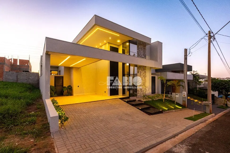 Casa de Condomínio com 3 quartos à venda, 276m2 em Sao Jose Do Rio Preto - SP - imagem 2 Foto 2 de Casa de Condomínio com 3 quartos à venda, 276m2 em Sao Jose Do Rio Preto - SP