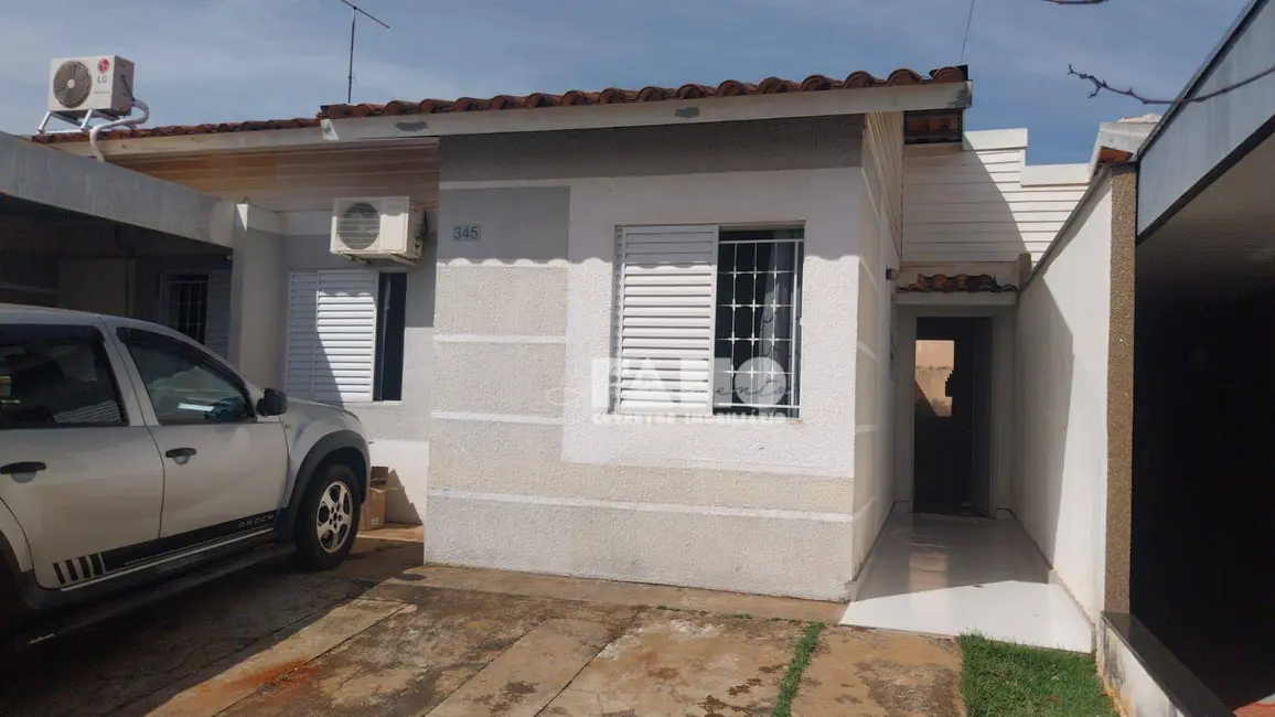 Foto 2 de Casa de Condomínio com 2 quartos à venda, 110m2 em Sao Jose Do Rio Preto - SP