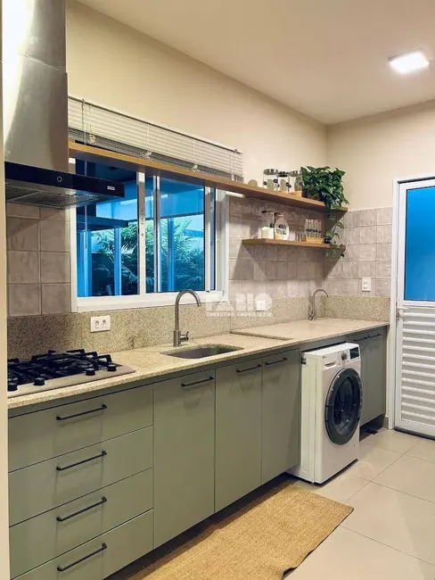 Casa de Condomínio com 2 quartos à venda, 240m2 em Bady Bassitt - SP - imagem 4 Foto 4 de Casa de Condomínio com 2 quartos à venda, 240m2 em Bady Bassitt - SP