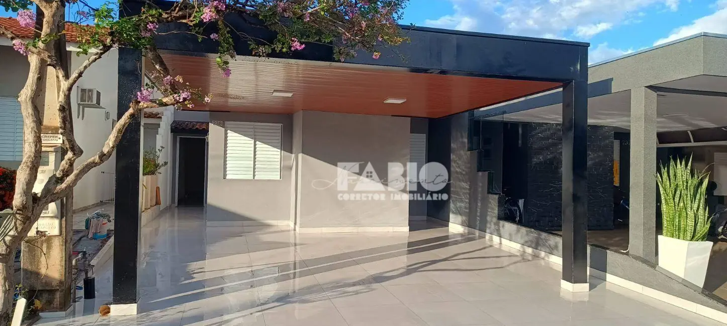 Foto 1 de Casa de Condomínio com 3 quartos à venda, 120m2 em Sao Jose Do Rio Preto - SP