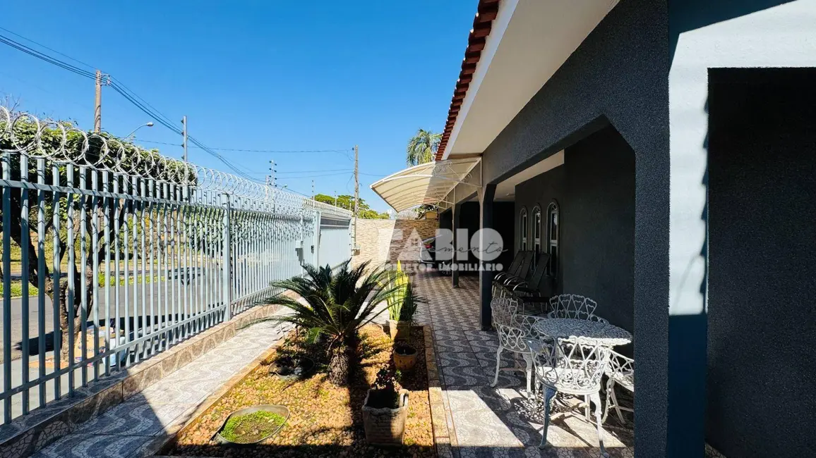 Foto 4 de Casa com 3 quartos à venda, 300m2 em Jardim Nazareth, Sao Jose Do Rio Preto - SP