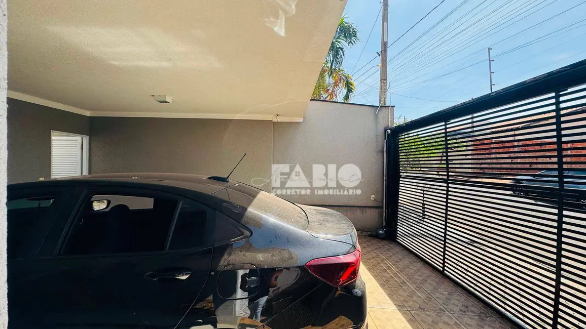 Casa com 3 quartos à venda, 242m2 em Sao Jose Do Rio Preto - SP - imagem 4 Foto 4 de Casa com 3 quartos à venda, 242m2 em Sao Jose Do Rio Preto - SP