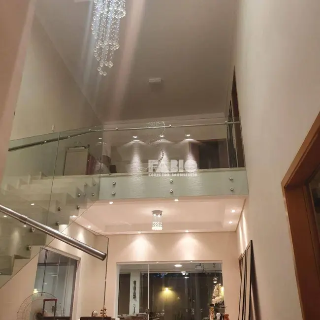 Sobrado com 3 quartos à venda, 275m2 em Residencial Village Damha Rio Preto II, Sao Jose Do Rio Preto - SP - imagem 7 Foto 7 de Sobrado com 3 quartos à venda, 275m2 em Residencial Village Damha Rio Preto II, Sao Jose Do Rio Preto - SP