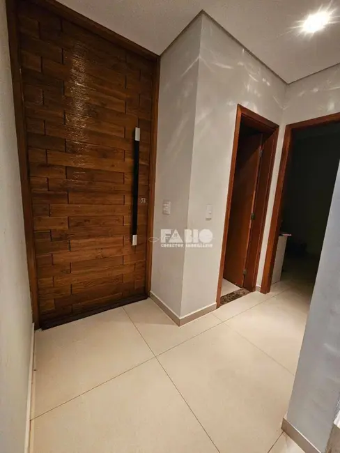 Sobrado com 3 quartos à venda, 275m2 em Residencial Village Damha Rio Preto II, Sao Jose Do Rio Preto - SP - imagem 3 Foto 3 de Sobrado com 3 quartos à venda, 275m2 em Residencial Village Damha Rio Preto II, Sao Jose Do Rio Preto - SP
