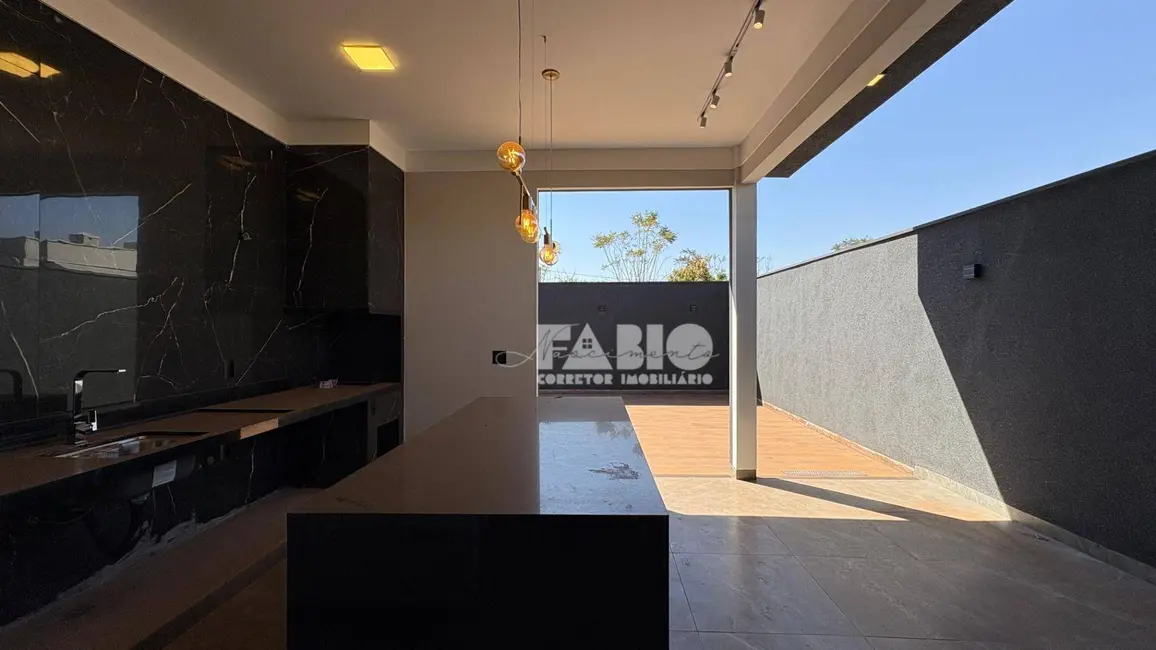 Foto 7 de Casa de Condomínio com 3 quartos à venda, 225m2 em Ipigua - SP