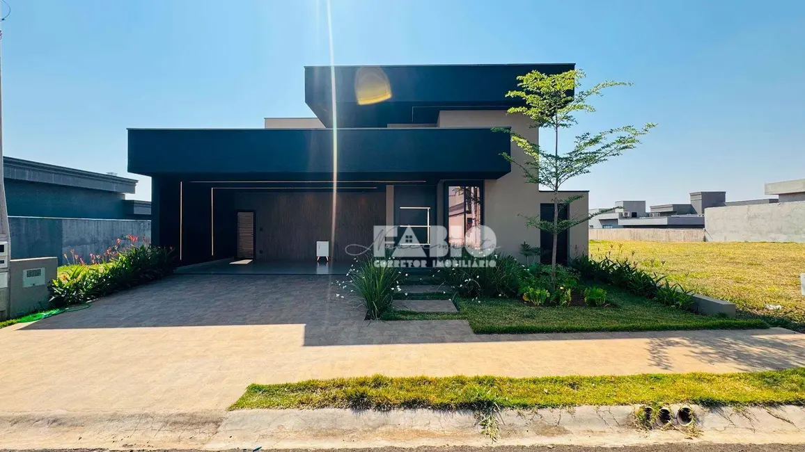 Foto 1 de Casa de Condomínio com 3 quartos à venda, 377m2 em Mirassol - SP