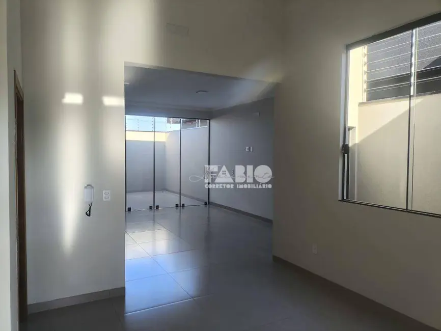 Foto 8 de Casa com 3 quartos à venda, 202m2 em Estância Jóckei Club, Sao Jose Do Rio Preto - SP
