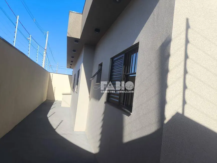 Foto 3 de Casa com 3 quartos à venda, 202m2 em Estância Jóckei Club, Sao Jose Do Rio Preto - SP