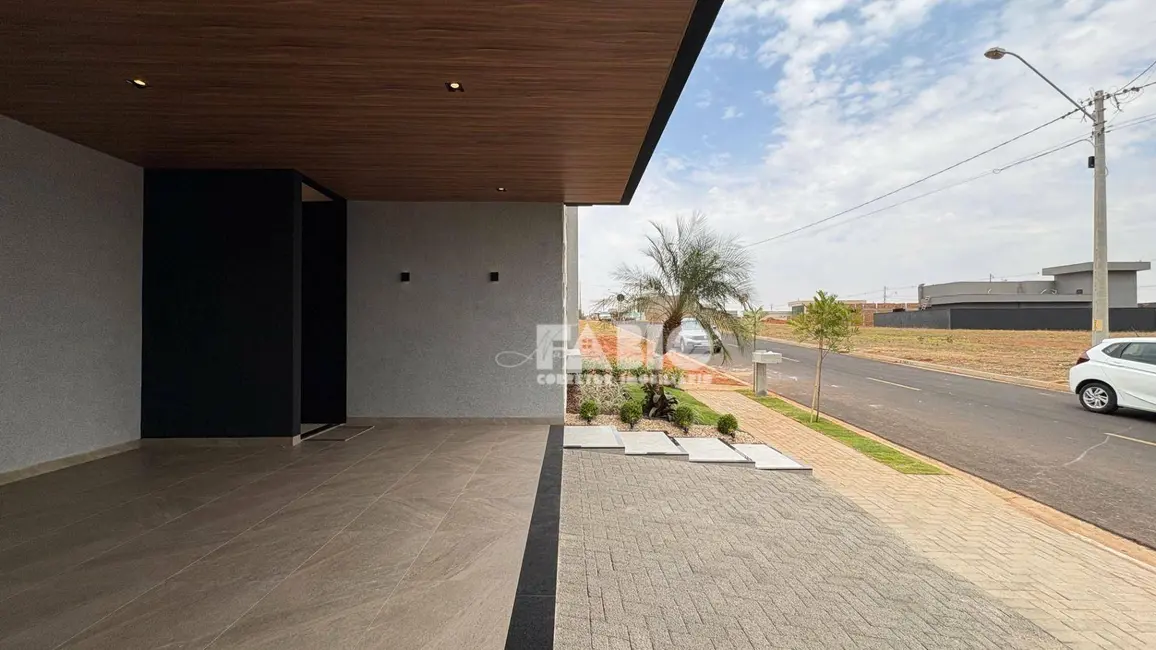 Casa de Condomínio com 3 quartos à venda, 300m2 em Sao Jose Do Rio Preto - SP - imagem 4 Foto 4 de Casa de Condomínio com 3 quartos à venda, 300m2 em Sao Jose Do Rio Preto - SP