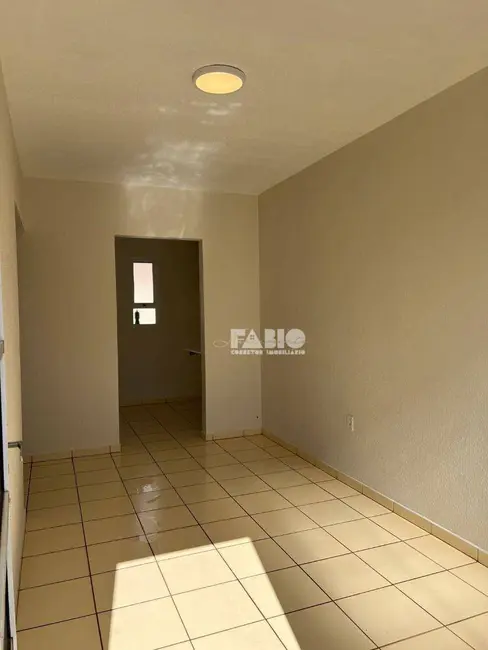 Foto 2 de Casa com 2 quartos à venda, 200m2 em Sao Jose Do Rio Preto - SP