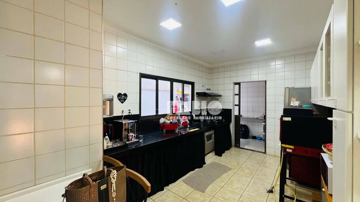 Casa de Condomínio com 3 quartos à venda, 360m2 em Recanto Real, Sao Jose Do Rio Preto - SP - imagem 8 Foto 8 de Casa de Condomínio com 3 quartos à venda, 360m2 em Recanto Real, Sao Jose Do Rio Preto - SP