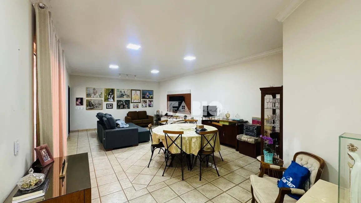 Casa de Condomínio com 3 quartos à venda, 360m2 em Recanto Real, Sao Jose Do Rio Preto - SP - imagem 7 Foto 7 de Casa de Condomínio com 3 quartos à venda, 360m2 em Recanto Real, Sao Jose Do Rio Preto - SP