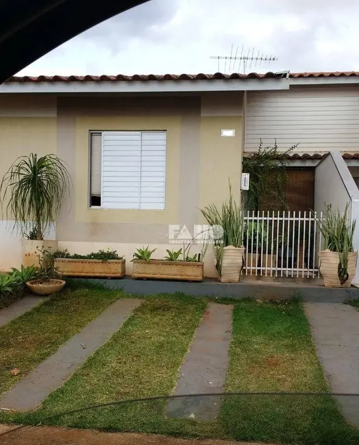 Casa de Condomínio com 2 quartos à venda, 100m2 em Sao Jose Do Rio Preto - SP - imagem 2 Foto 2 de Casa de Condomínio com 2 quartos à venda, 100m2 em Sao Jose Do Rio Preto - SP