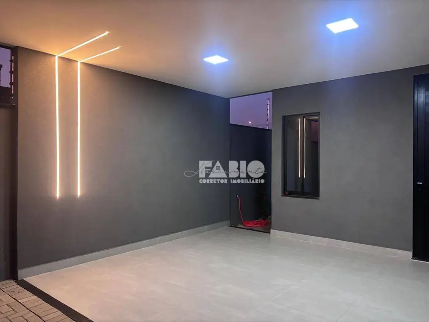 Foto 2 de Casa de Condomínio com 3 quartos à venda, 200m2 em Vila São Jorge, Sao Jose Do Rio Preto - SP