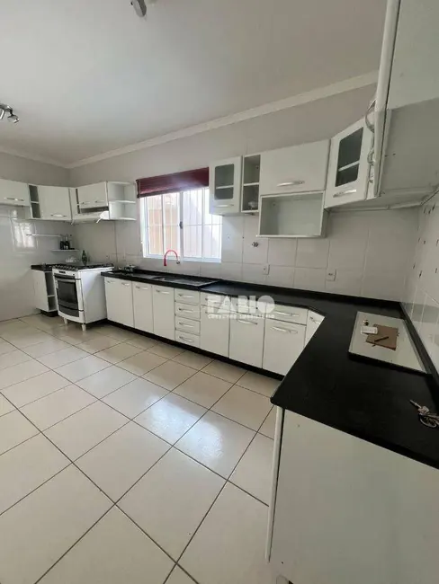 Foto 6 de Casa com 2 quartos à venda, 220m2 em Bady Bassitt - SP