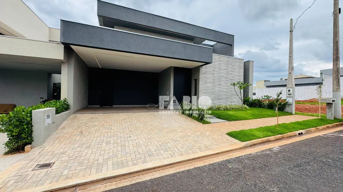 Casa com 3 quartos à venda, 275m2 em Sao Jose Do Rio Preto - SP - imagem 2 Foto 2 de Casa com 3 quartos à venda, 275m2 em Sao Jose Do Rio Preto - SP