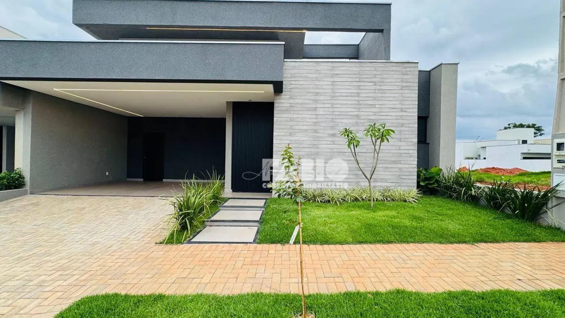 Casa com 3 quartos à venda, 275m2 em Sao Jose Do Rio Preto - SP - imagem 4 Foto 4 de Casa com 3 quartos à venda, 275m2 em Sao Jose Do Rio Preto - SP