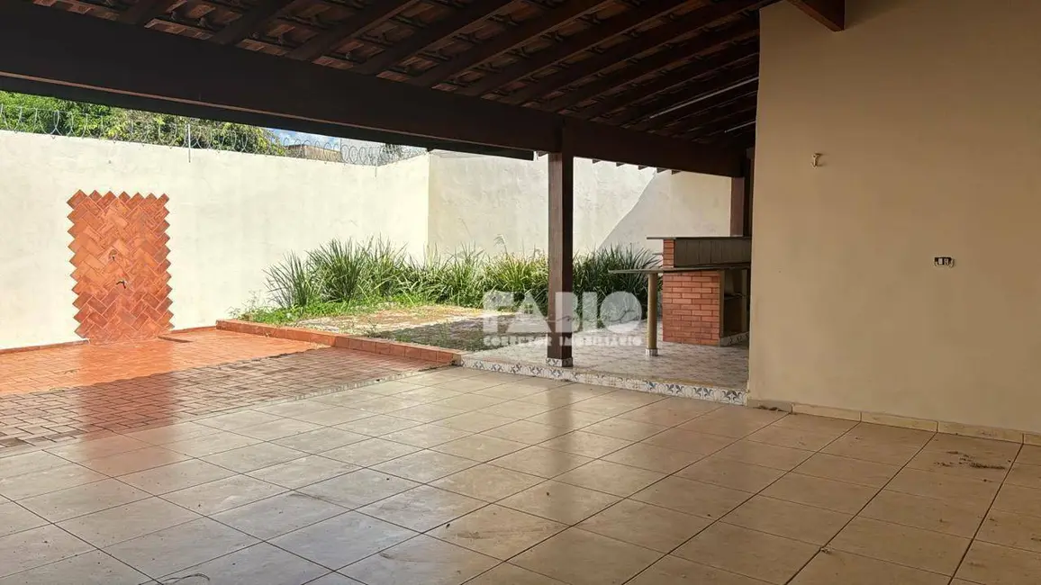 Foto 3 de Casa com 4 quartos à venda, 370m2 em Parque Industrial, Sao Jose Do Rio Preto - SP