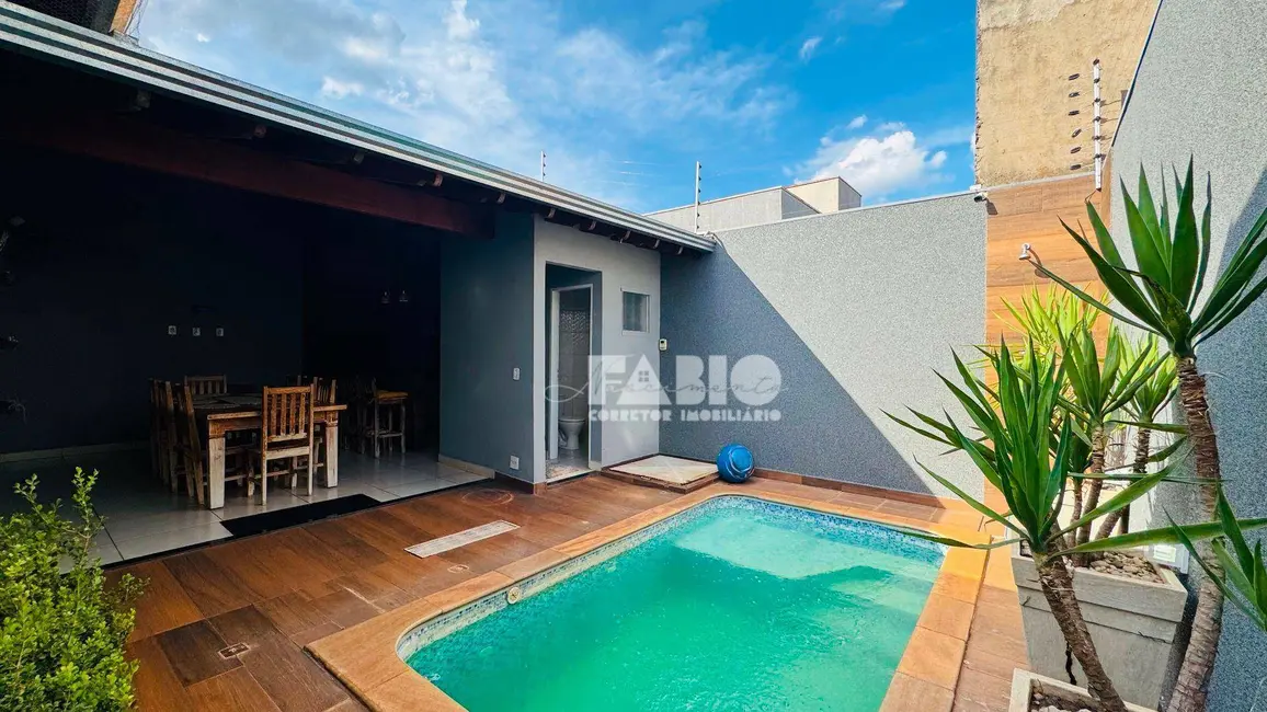 Foto 1 de Casa com 3 quartos à venda, 200m2 em Setparque Avenida 2, Sao Jose Do Rio Preto - SP