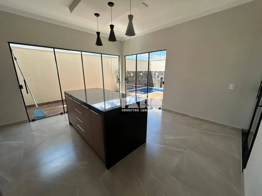 Foto 3 de Casa com 3 quartos à venda, 200m2 em Sao Jose Do Rio Preto - SP