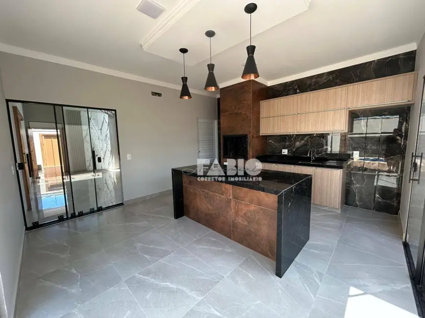 Foto 2 de Casa com 3 quartos à venda, 200m2 em Sao Jose Do Rio Preto - SP