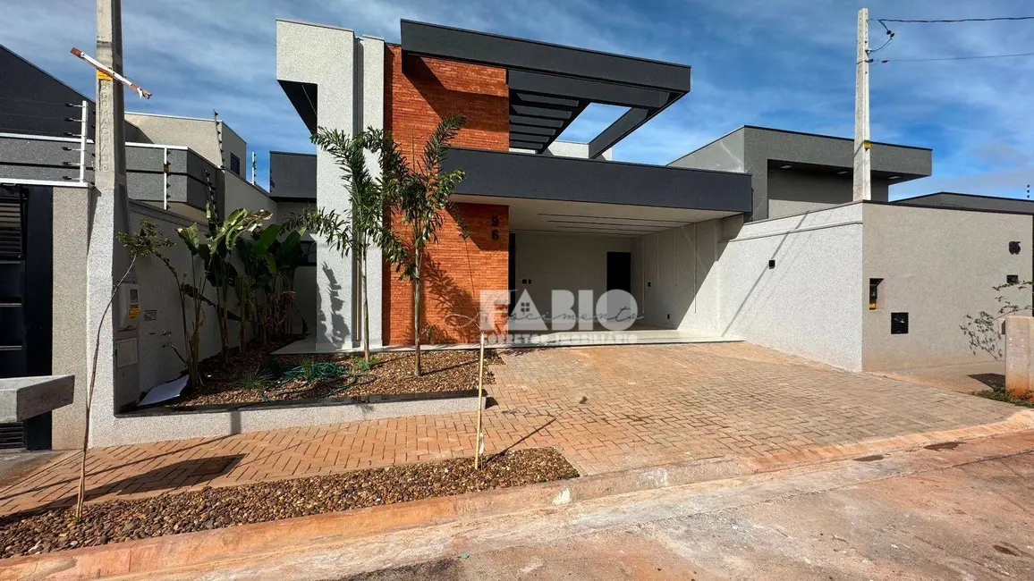 Foto 2 de Casa de Condomínio com 3 quartos à venda, 200m2 em Vila São Jorge, Sao Jose Do Rio Preto - SP
