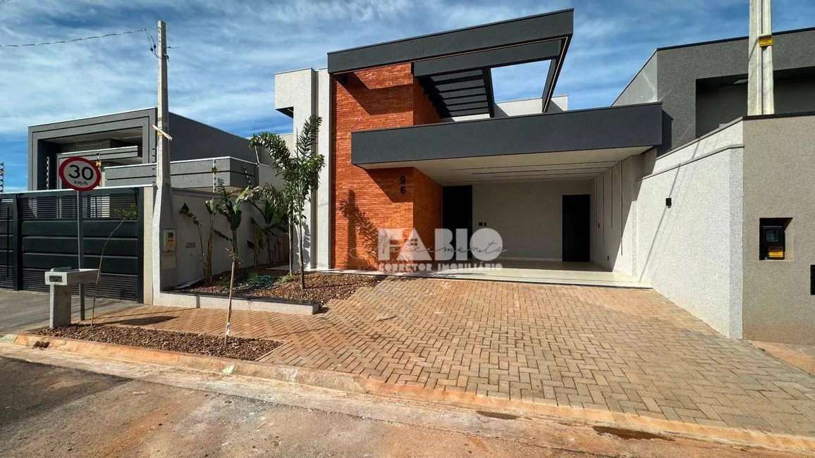 Foto 3 de Casa de Condomínio com 3 quartos à venda, 200m2 em Vila São Jorge, Sao Jose Do Rio Preto - SP