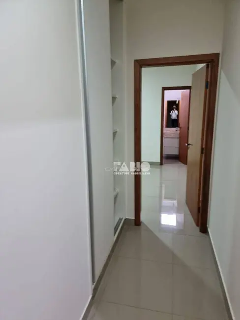 Foto 6 de Casa de Condomínio com 3 quartos à venda, 288m2 em Residencial Village Damha II, Araraquara - SP