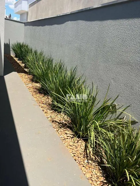 Foto 3 de Casa de Condomínio com 3 quartos à venda, 288m2 em Residencial Village Damha II, Araraquara - SP