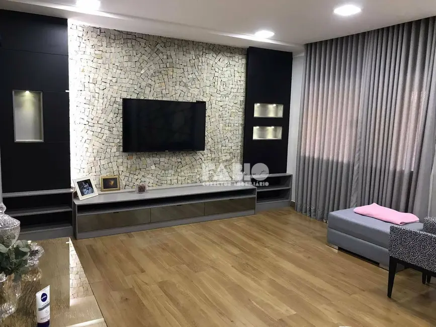 Foto 4 de Casa de Condomínio com 4 quartos à venda, 400m2 em Jardim Residencial Maggiore, Araraquara - SP