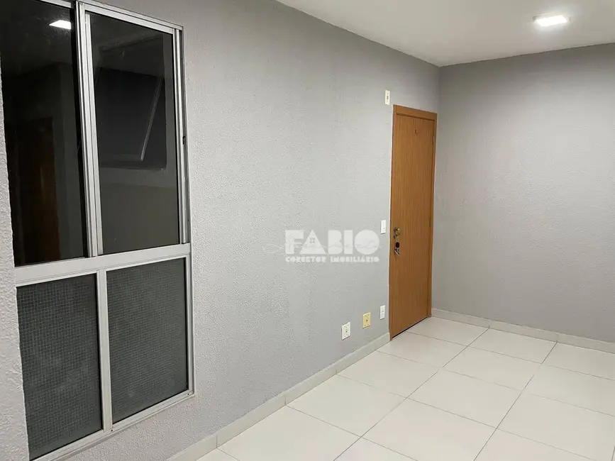 Foto 2 de Apartamento com 2 quartos à venda, 43m2 em Jardim Quitandinha, Araraquara - SP