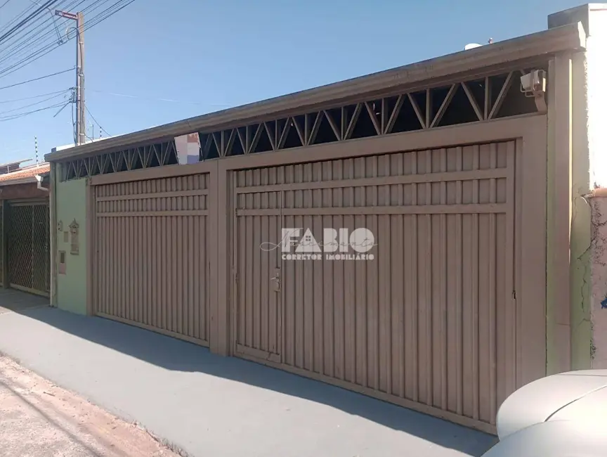 Foto 2 de Casa com 4 quartos à venda, 350m2 em Vila Yamada, Araraquara - SP