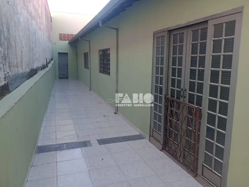 Foto 9 de Casa com 4 quartos à venda, 350m2 em Vila Yamada, Araraquara - SP