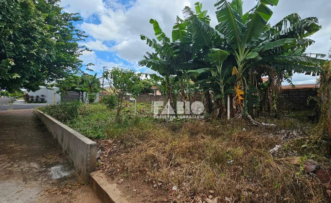 Foto 2 de Terreno / Lote à venda, 300m2 em Jardim Eliana, Araraquara - SP