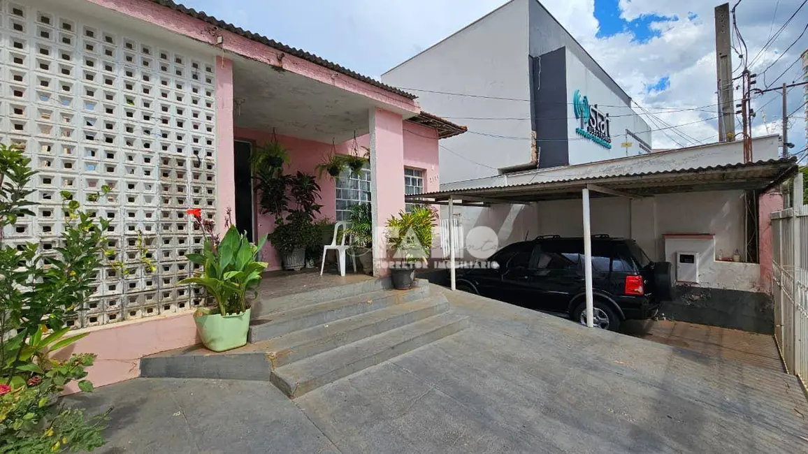 Foto 5 de Casa com 4 quartos à venda, 350m2 em Centro, Araraquara - SP