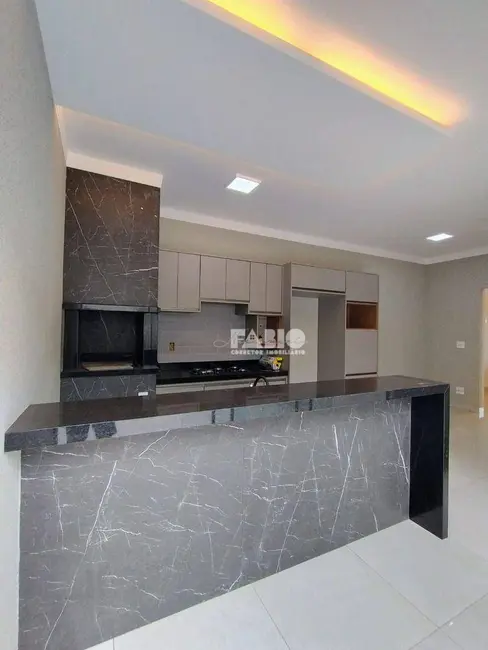 Foto 5 de Casa com 3 quartos à venda, 200m2 em Parque Residencial J. Macedo, Sao Jose Do Rio Preto - SP