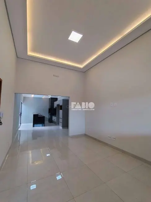 Foto 3 de Casa com 3 quartos à venda, 200m2 em Parque Residencial J. Macedo, Sao Jose Do Rio Preto - SP