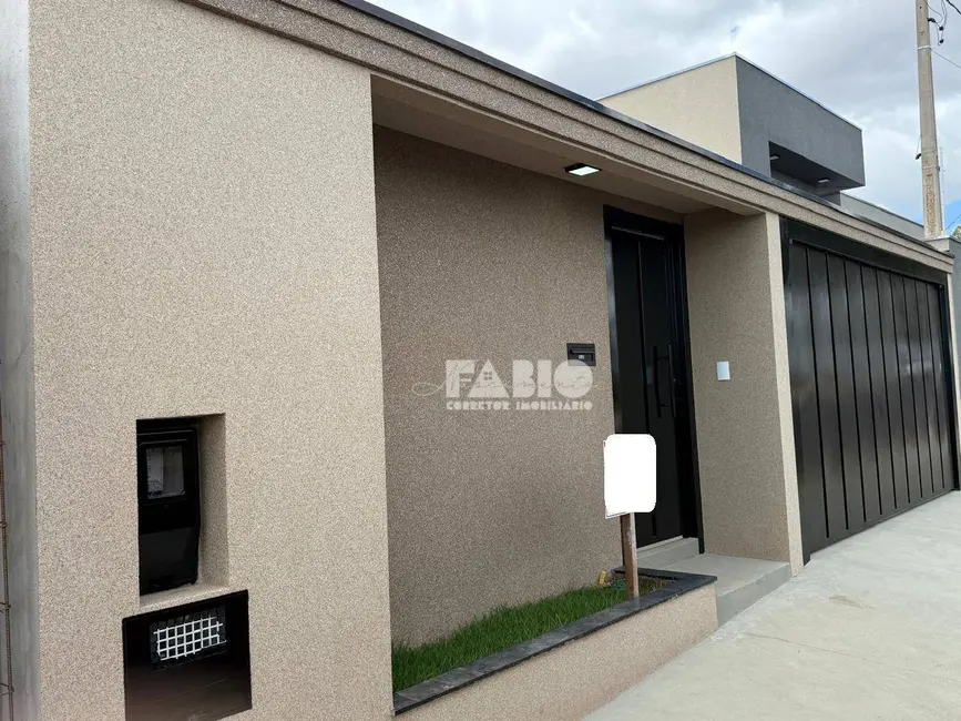 Foto 2 de Casa com 2 quartos à venda, 203m2 em Mirassol - SP