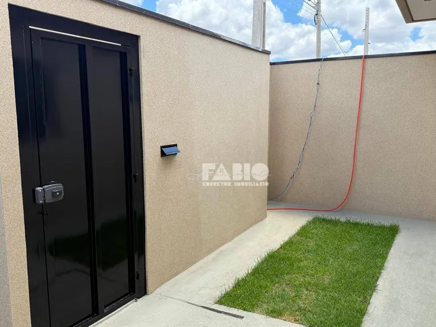 Foto 3 de Casa com 2 quartos à venda, 203m2 em Mirassol - SP