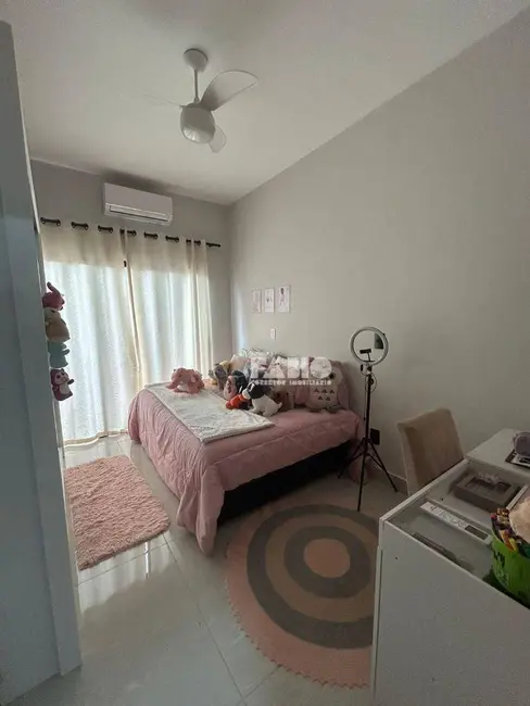 Foto 8 de Casa com 2 quartos à venda, 200m2 em Sao Jose Do Rio Preto - SP
