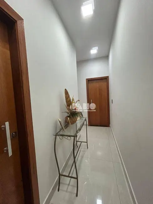 Foto 4 de Casa com 2 quartos à venda, 200m2 em Sao Jose Do Rio Preto - SP