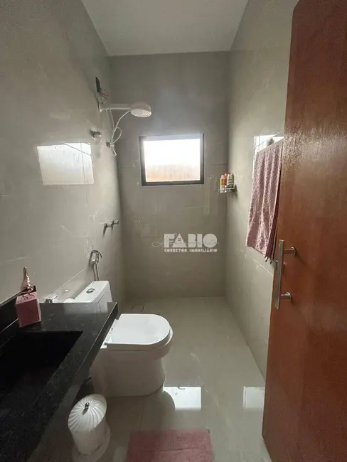 Foto 3 de Casa com 2 quartos à venda, 200m2 em Sao Jose Do Rio Preto - SP