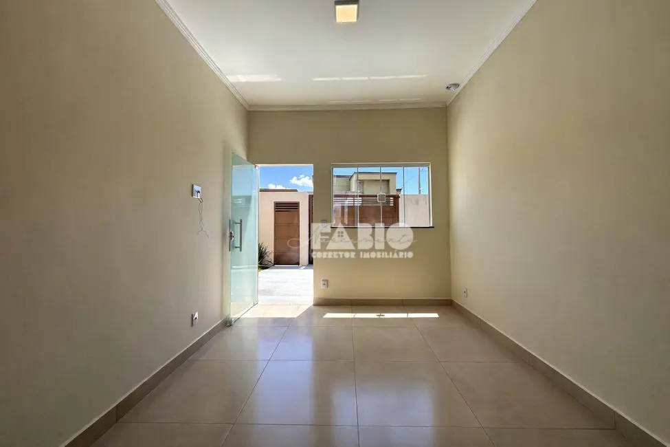 Foto 5 de Casa com 2 quartos à venda, 210m2 em Bady Bassitt - SP
