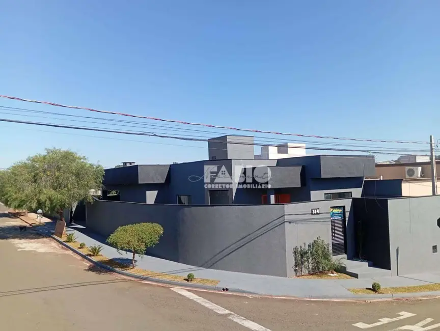 Foto 3 de Casa com 3 quartos à venda, 278m2 em Residencial Santa Regina, Sao Jose Do Rio Preto - SP