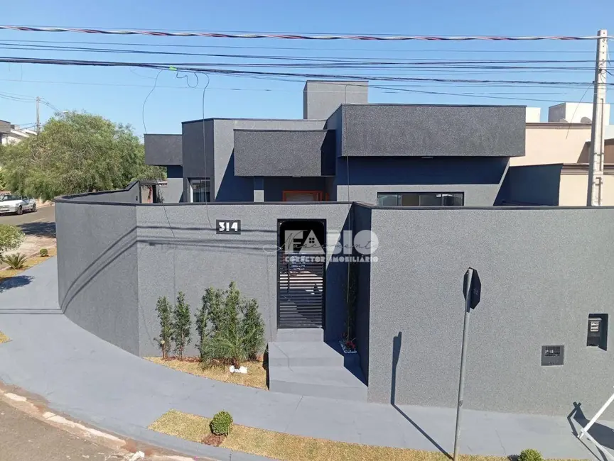 Foto 1 de Casa com 3 quartos à venda, 278m2 em Residencial Santa Regina, Sao Jose Do Rio Preto - SP