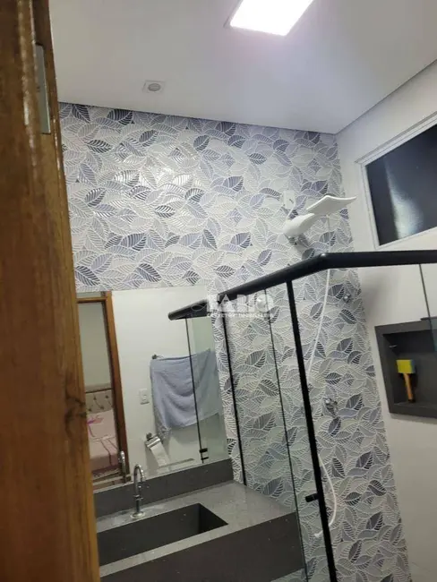 Foto 5 de Casa com 3 quartos à venda, 278m2 em Residencial Santa Regina, Sao Jose Do Rio Preto - SP