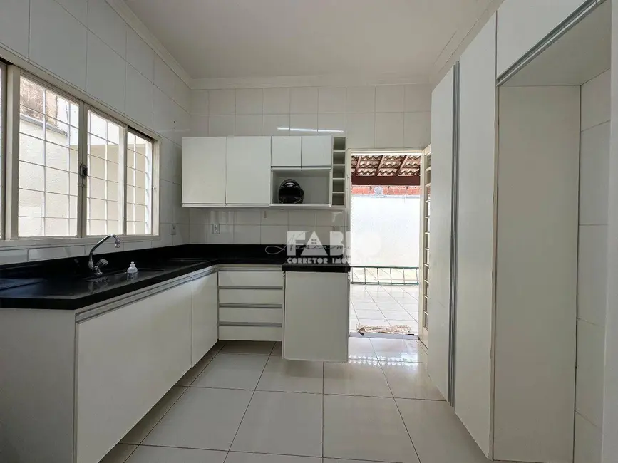 Foto 9 de Casa com 3 quartos à venda, 200m2 em Residencial Machado I, Sao Jose Do Rio Preto - SP