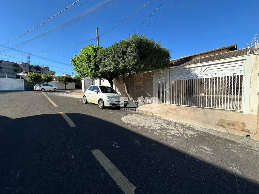 Foto 2 de Casa com 3 quartos à venda, 242m2 em Parque das Amoras II, Sao Jose Do Rio Preto - SP